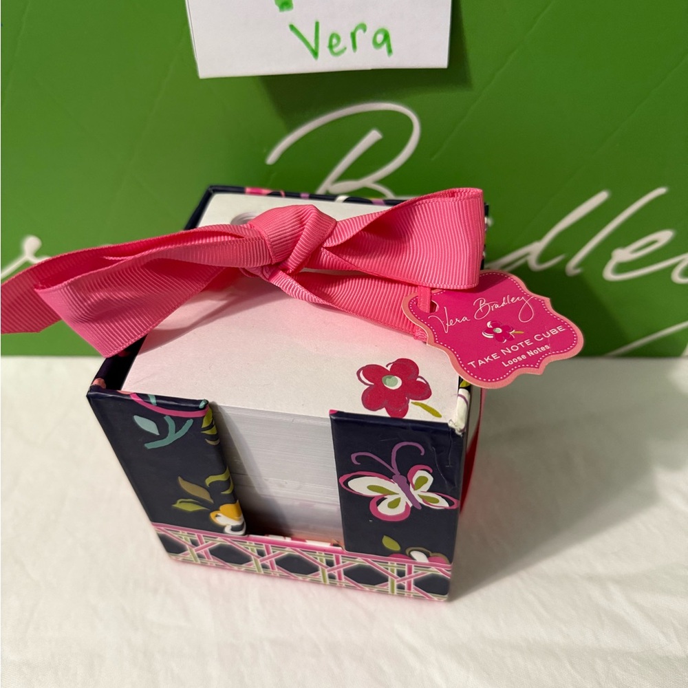 NWT Vera Bradley Ribbons Take Note Cube Retired Pattern🦋 - Picture 2 of 7